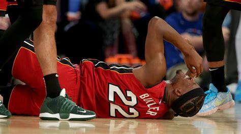 Dave Hyde: Heat rise to the moment to take Game 1 with Butler on one ankle
